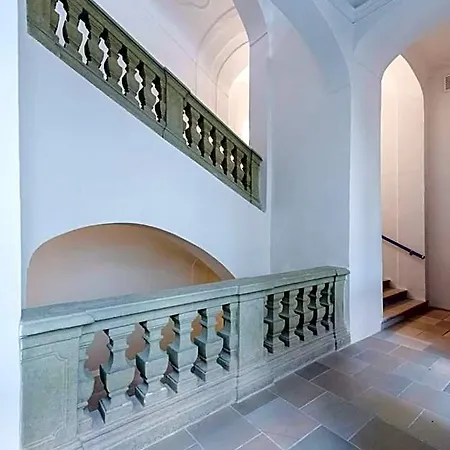 Petra In Historical Palace * Bratislava