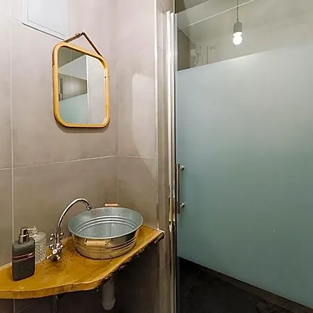Hostel Petra In Historical Palace Bratislava