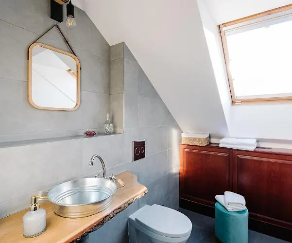 Petra In Historical Palace Bratislava