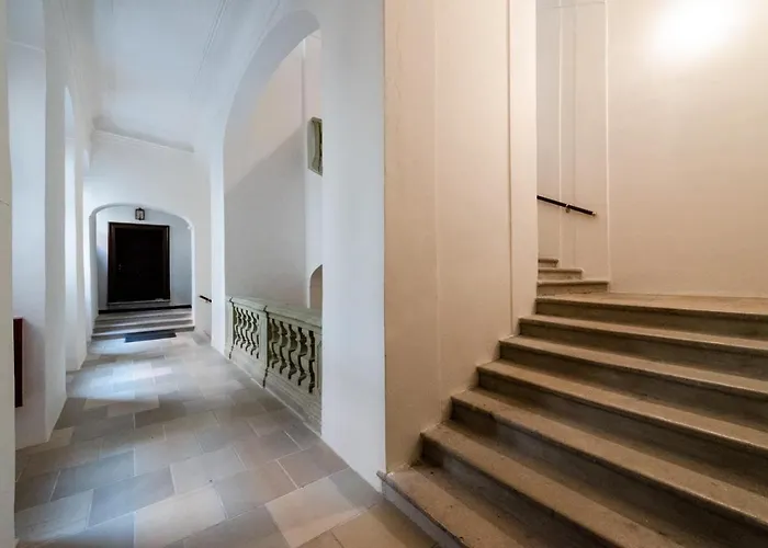 Petra In Historical Palace *